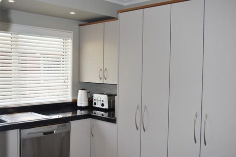 Photo of property in 35d William Wong Place, Carterton, 5713