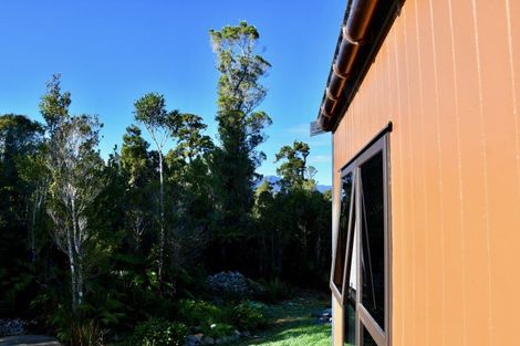 Photo of property in 64 Eco Place, Little Wanganui, Karamea, 7893