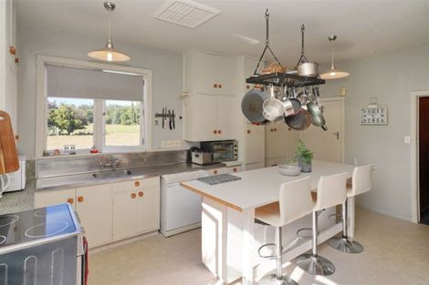 Photo of property in 2 Reeves Street, Cheviot, 7310