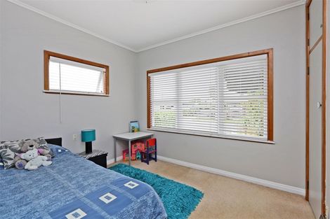 Photo of property in 33 Elliott Crescent, Havelock North, 4130
