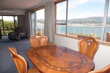 Photo of property in 107 Larnach Road, Vauxhall, Dunedin, 9013