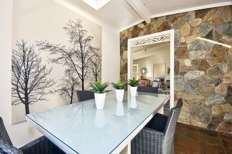 Photo of property in 180 Kent Street, Kingston, Athol, 9793