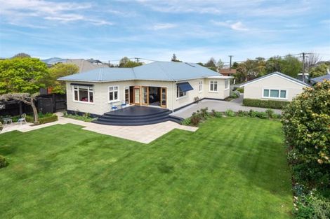 Photo of property in 58 Searells Road, Strowan, Christchurch, 8052