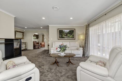 Photo of property in 8 Doneraille Place, Bethlehem, Tauranga, 3110