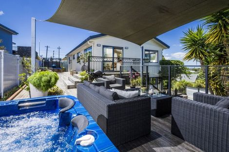 Photo of property in 2/982 East Coast Road, Northcross, Auckland, 0632