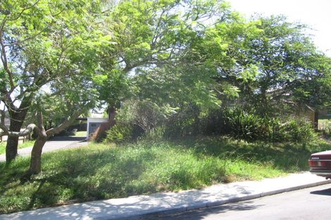 Photo of property in 1/12 Winifred Avenue, Bayview, Auckland, 0629