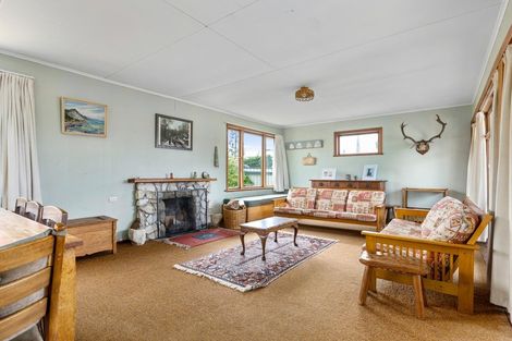 Photo of property in 15 Blue Pacific Parade, Riversdale Beach, Masterton, 5872