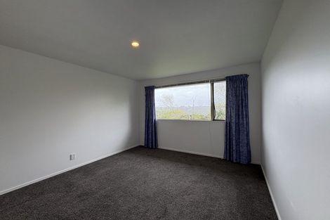 Photo of property in 17 Meteor Place, Schnapper Rock, Auckland, 0632