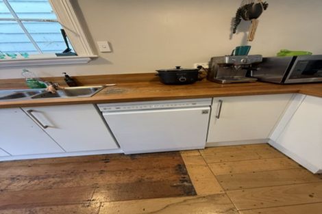 Photo of property in 243 Tinakori Road, Thorndon, Wellington, 6011