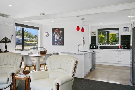 Photo of property in 24 Tawa Street, Hilltop, Taupo, 3330