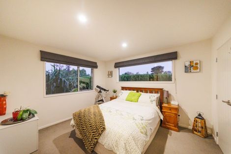 Photo of property in 100 Greer Court, Bunnythorpe, Palmerston North, 4481