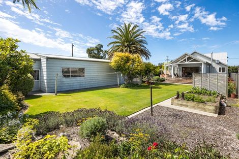 Photo of property in 12 Beaumaris Street, Outram, 9019