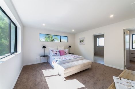 Photo of property in 35a Vina Place, Massey, Auckland, 0614