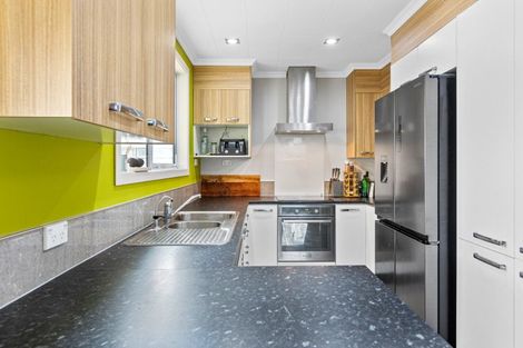 Photo of property in 4 Kohe Place, Inglewood, 4330