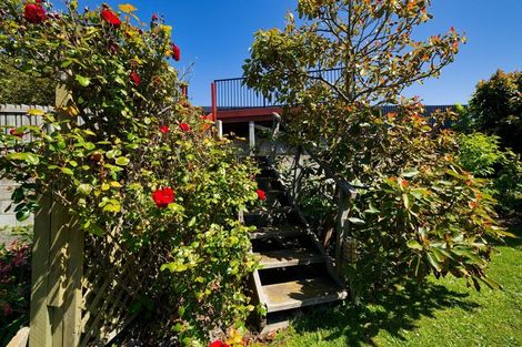 Photo of property in 72 Churchill Street, Kaikoura, 7300
