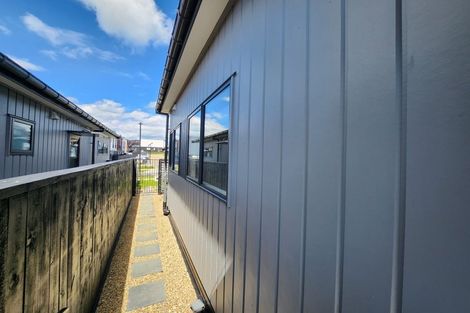 Photo of property in 27 Tahere Road, Totara Park, Auckland, 2019