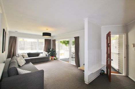 Photo of property in 24 Paragon Avenue, Beach Haven, Auckland, 0626