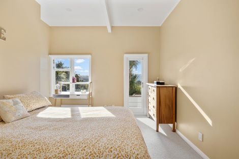 Photo of property in 22 Fairview Crescent, Kelburn, Wellington, 6012