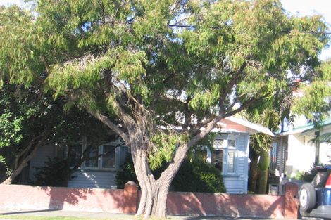 Photo of property in 118 Cuba Street, Petone, Lower Hutt, 5012