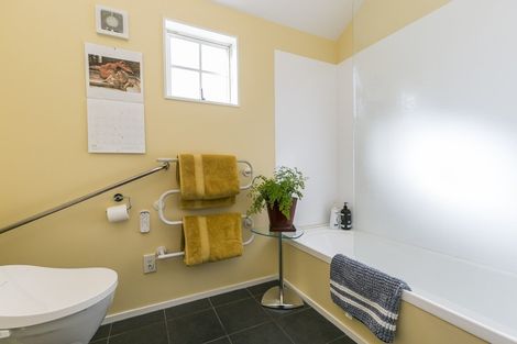 Photo of property in Colombo St Apartments, 13/10 Colombo Street, Newtown, Wellington, 6021
