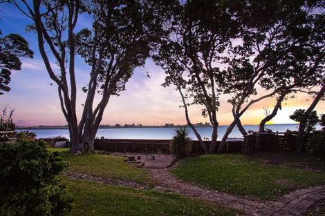 Photo of property in 582 Weymouth Road, Weymouth, Auckland, 2103