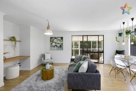 Photo of property in 9 Field Street, Silverstream, Upper Hutt, 5019