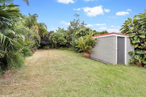 Photo of property in 2 Chatham Avenue, Mount Albert, Auckland, 1025