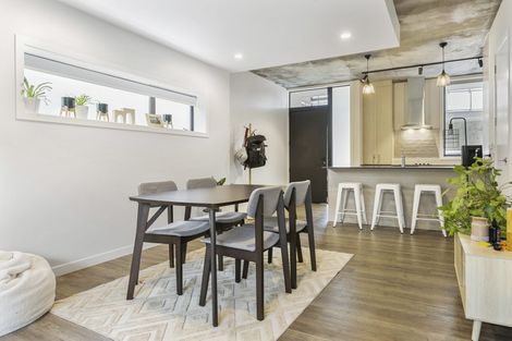 Photo of property in 9/4163 Great North Road, Glen Eden, Auckland, 0602