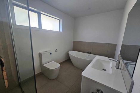 Photo of property in 32a George Street, Levin, 5510