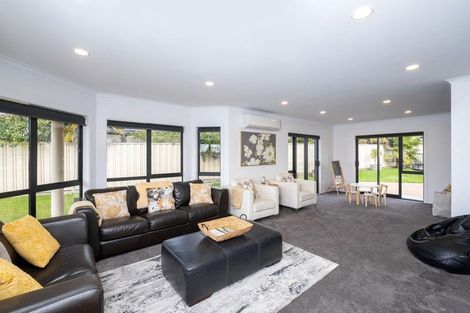 Photo of property in 20 Russell Robertson Drive, Havelock North, 4130