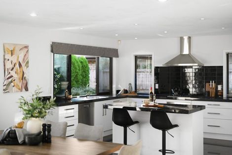 Photo of property in 5 Briar Rose Court, Huntington, Hamilton, 3210