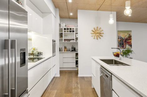 Photo of property in 82a Taniwha Place, Bethlehem, Tauranga, 3176