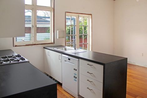 Photo of property in 177a Cook Street, West End, Palmerston North, 4410