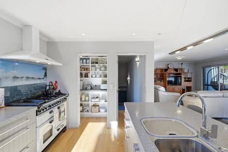 Photo of property in 17 Nicholas Drive, Linwood, Christchurch, 8062
