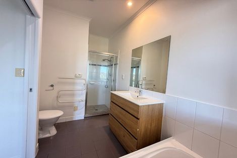 Photo of property in 94 Nautilus Drive, Gulf Harbour, Whangaparaoa, 0930