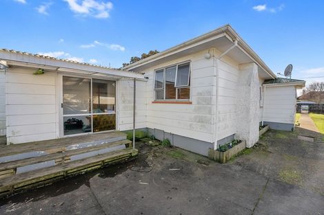 Photo of property in 223 Glover Road, Hawera, 4610