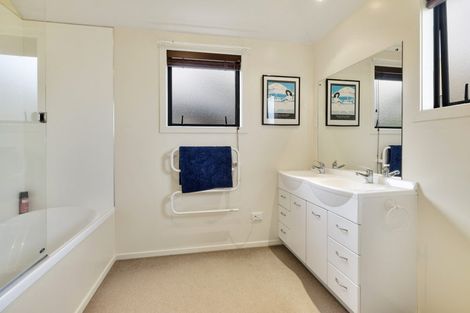 Photo of property in 6 Gowan Close, Shiel Hill, Dunedin, 9013