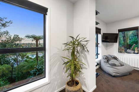 Photo of property in 175 Sandspit Road, Shelly Park, Auckland, 2014