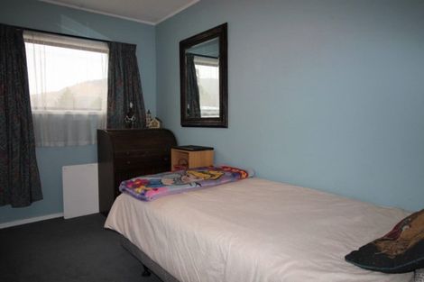 Photo of property in 17 Dunstan Street, Clyde, 9330