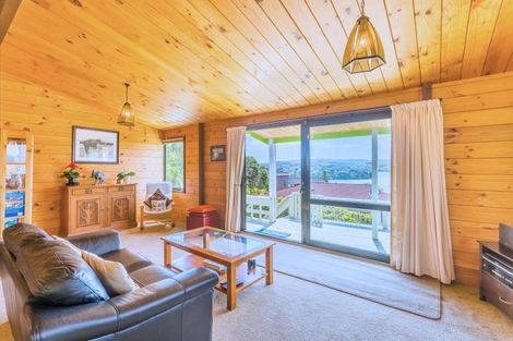 Photo of property in 33 Leeward Drive, Whitby, Porirua, 5024