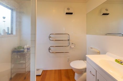 Photo of property in 86 Belgrove Drive, Waipukurau, 4200