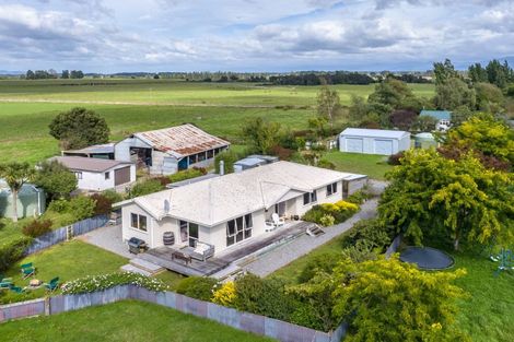 Photo of property in 345 Waihakeke Road, Waihakeke, Carterton, 5792
