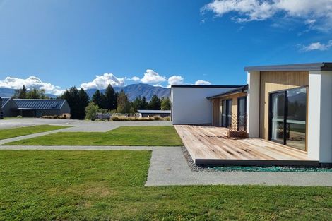 Photo of property in 22 Rodman Lane, Lake Tekapo, 7999