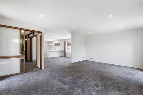 Photo of property in 19 Rutherglen Avenue, Ilam, Christchurch, 8041