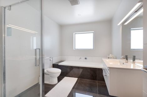 Photo of property in 10 Crompton Avenue, Churton Park, Wellington, 6037