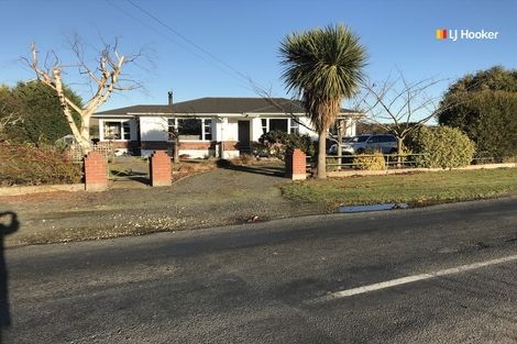 Photo of property in 695 Centre Road, Momona, Outram, 9073