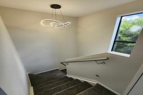 Photo of property in 1/32 Yeovil Road, Te Atatu Peninsula, Auckland, 0610