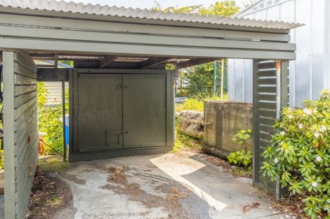 Photo of property in 71a Young Street, New Plymouth, 4310