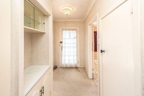 Photo of property in 3 Tower Crescent, Durie Hill, Whanganui, 4500