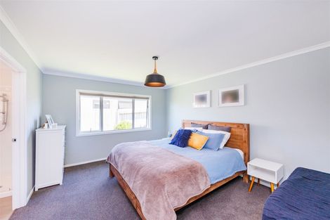 Photo of property in 9 Poplar Grove, Feilding, 4702